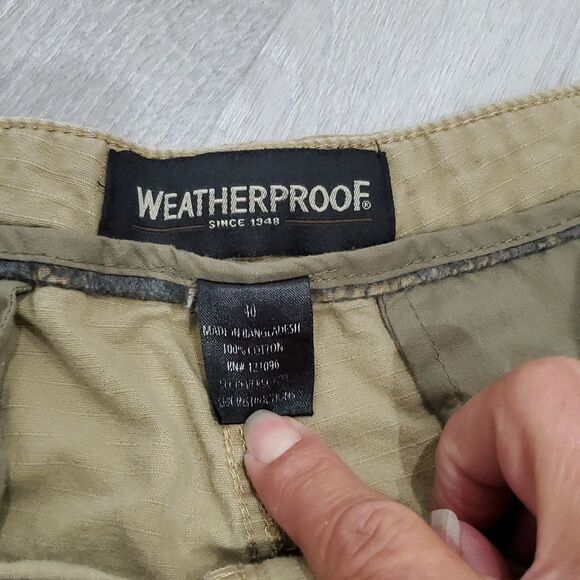WEATHERPROOF Men’s Size 40 Cargo 10" Shorts Cotton Spandex Tan - Picture 2 of 3